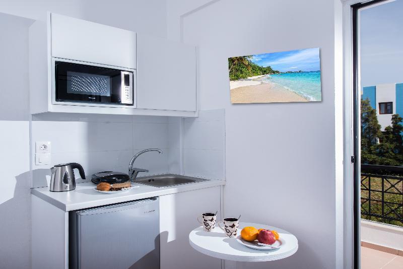 W Suites By Estia สตาลิดา ภายนอก รูปภาพ